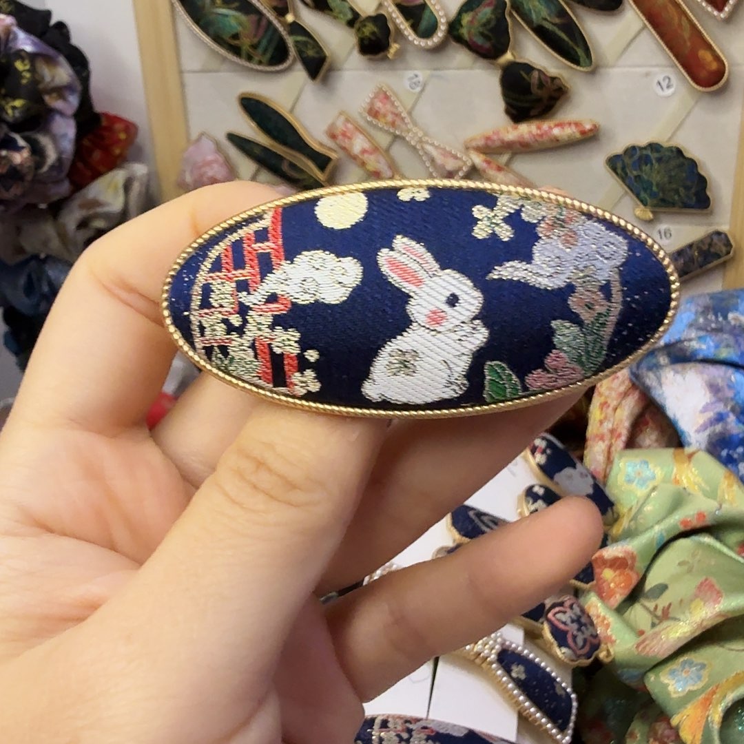 皮质铁合金天天开心