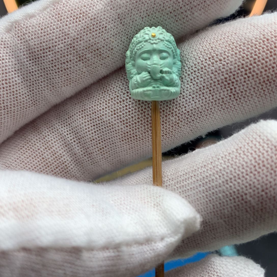 绿松石挂件未镶嵌