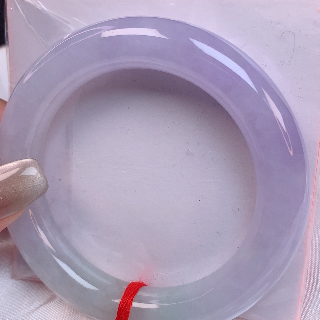 翡翠手镯（圆镯）未镶嵌56+