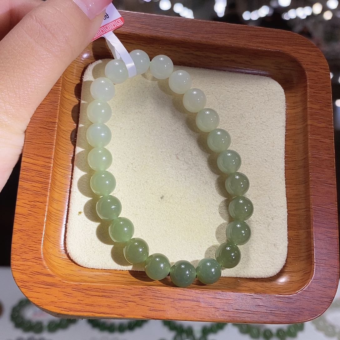 和田玉晴水渐变8mm未镶嵌