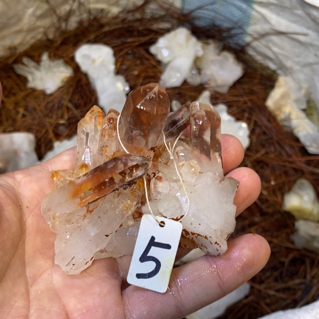 水晶原石摆件未镶嵌水晶