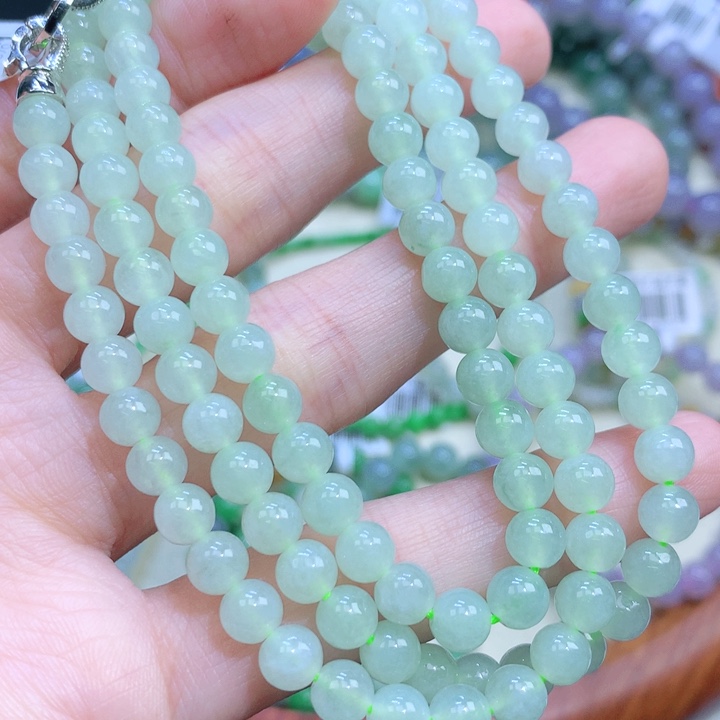 翡翠手链未镶嵌翡翠