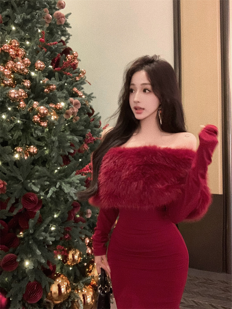 法式貂绒新年红色毛衣秋冬独特别致纯欲辣妹一字肩针织连衣裙女装