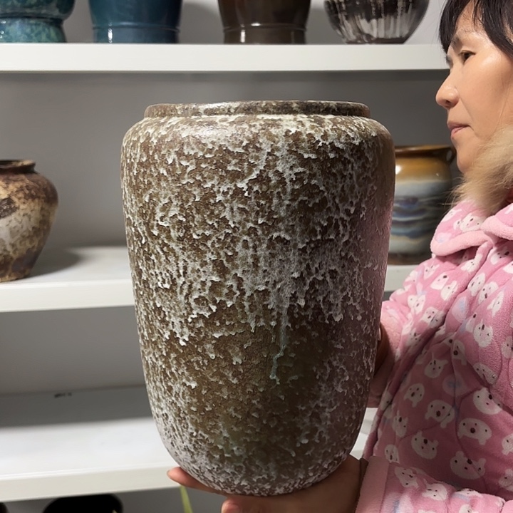 高度32厘米口17厘米