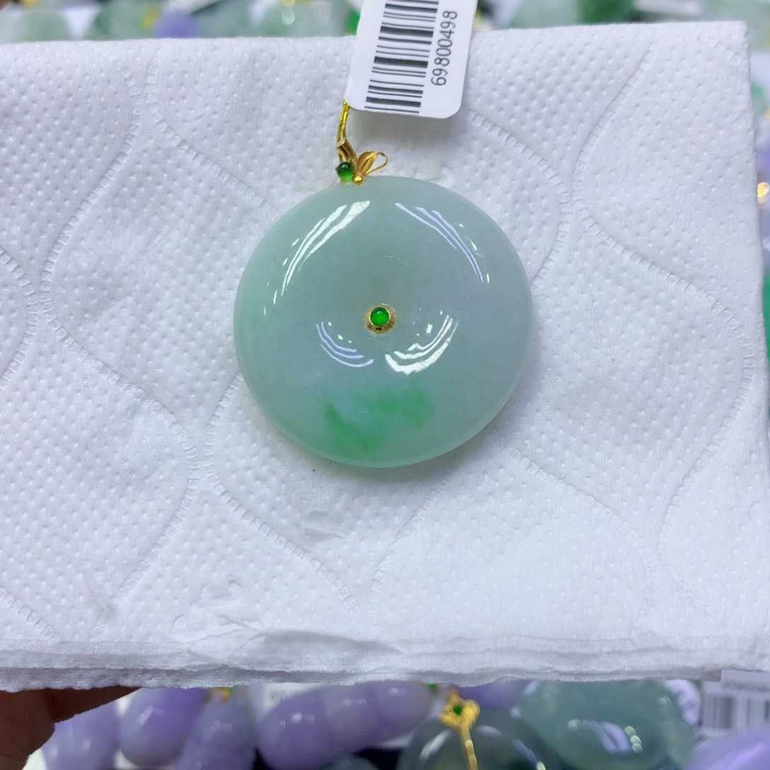 颈饰18K金镶嵌翡翠翡翠