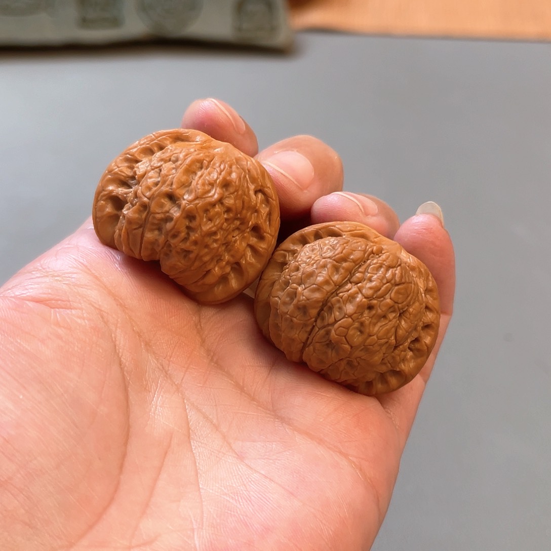 桃核把件36×36尺全品血麒麟XM1026已打底