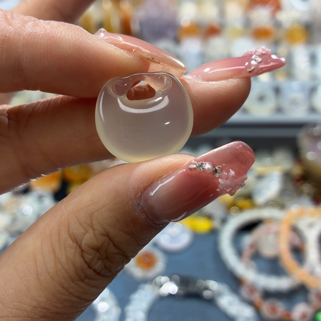 杨***洋玛瑙/玉髓未镶嵌吊坠(不含链)