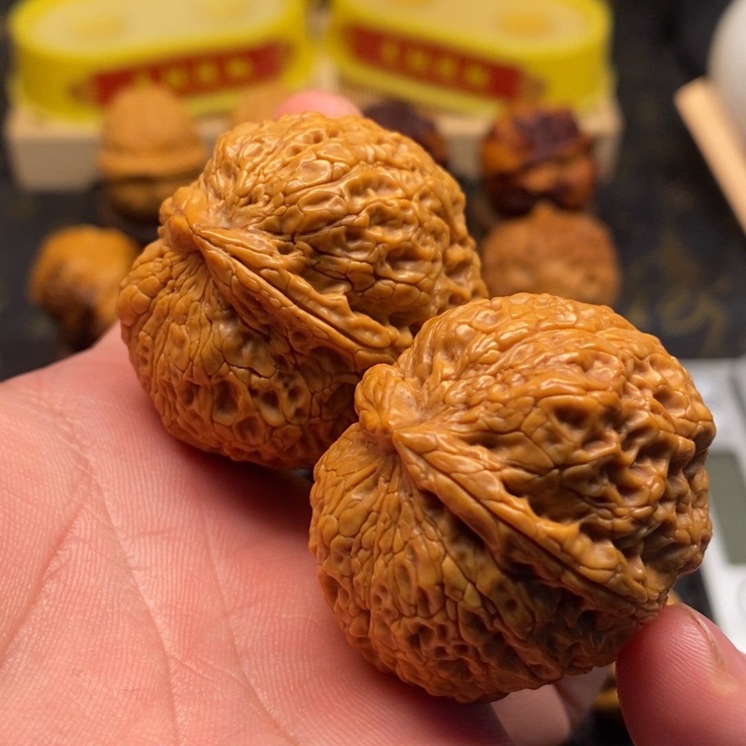 桃核把件十八罗汉