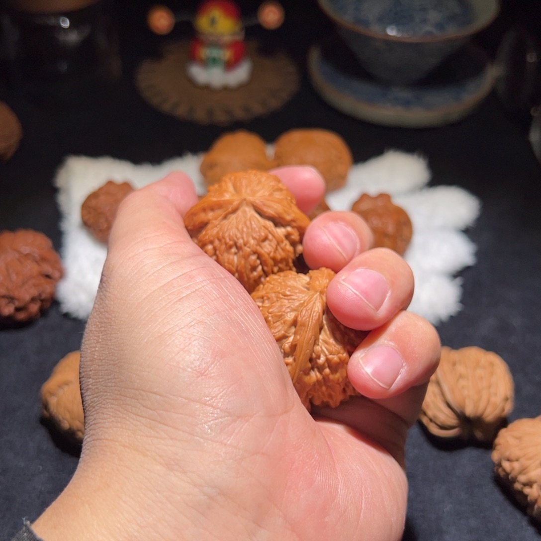 文玩核桃把件L*白狮子