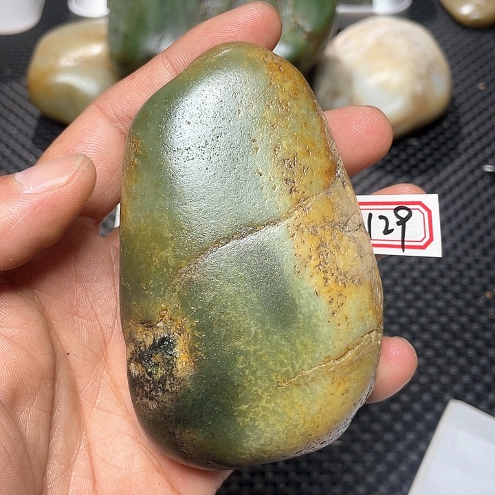 未镶嵌和田玉挂件129