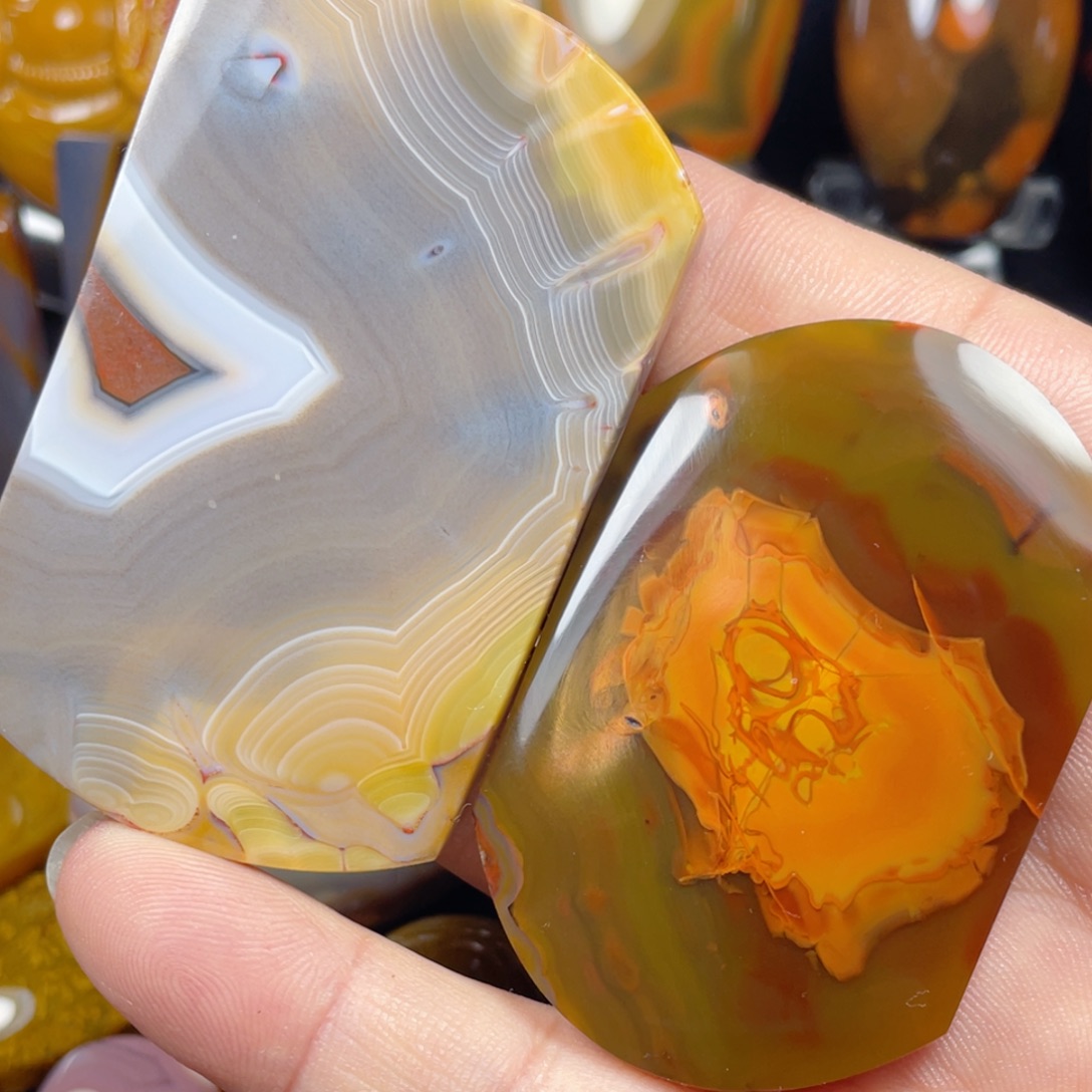 啊***对玛瑙/玉髓未镶嵌颈饰