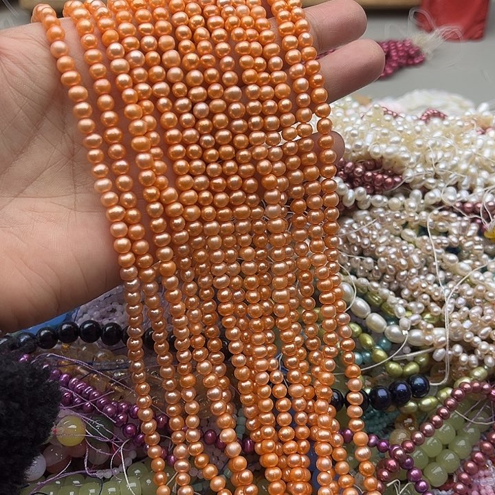 玛瑙/玉髓珠宝半成品未镶嵌一条5mm左右珍珠