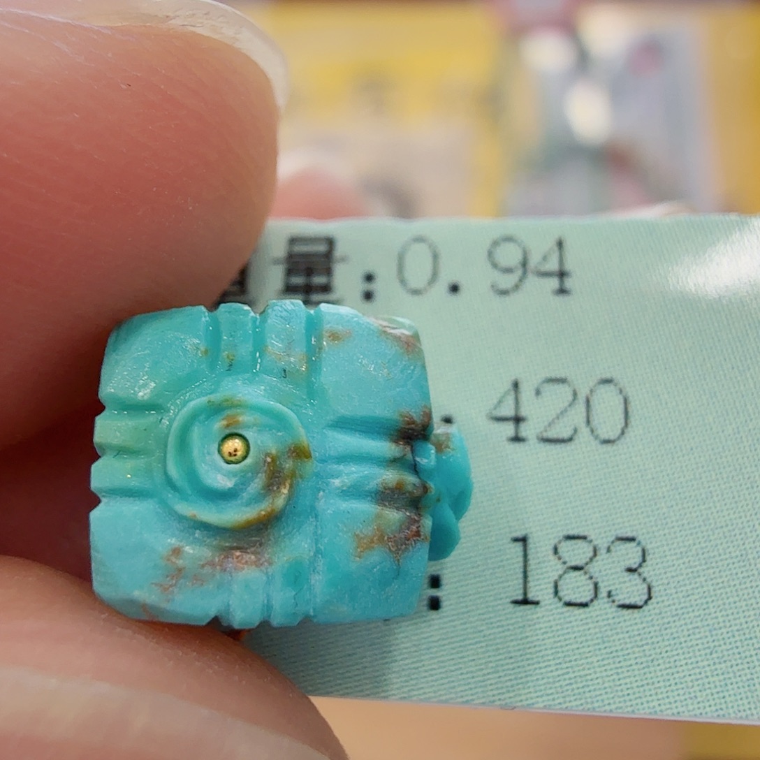 绿松石未镶嵌配饰