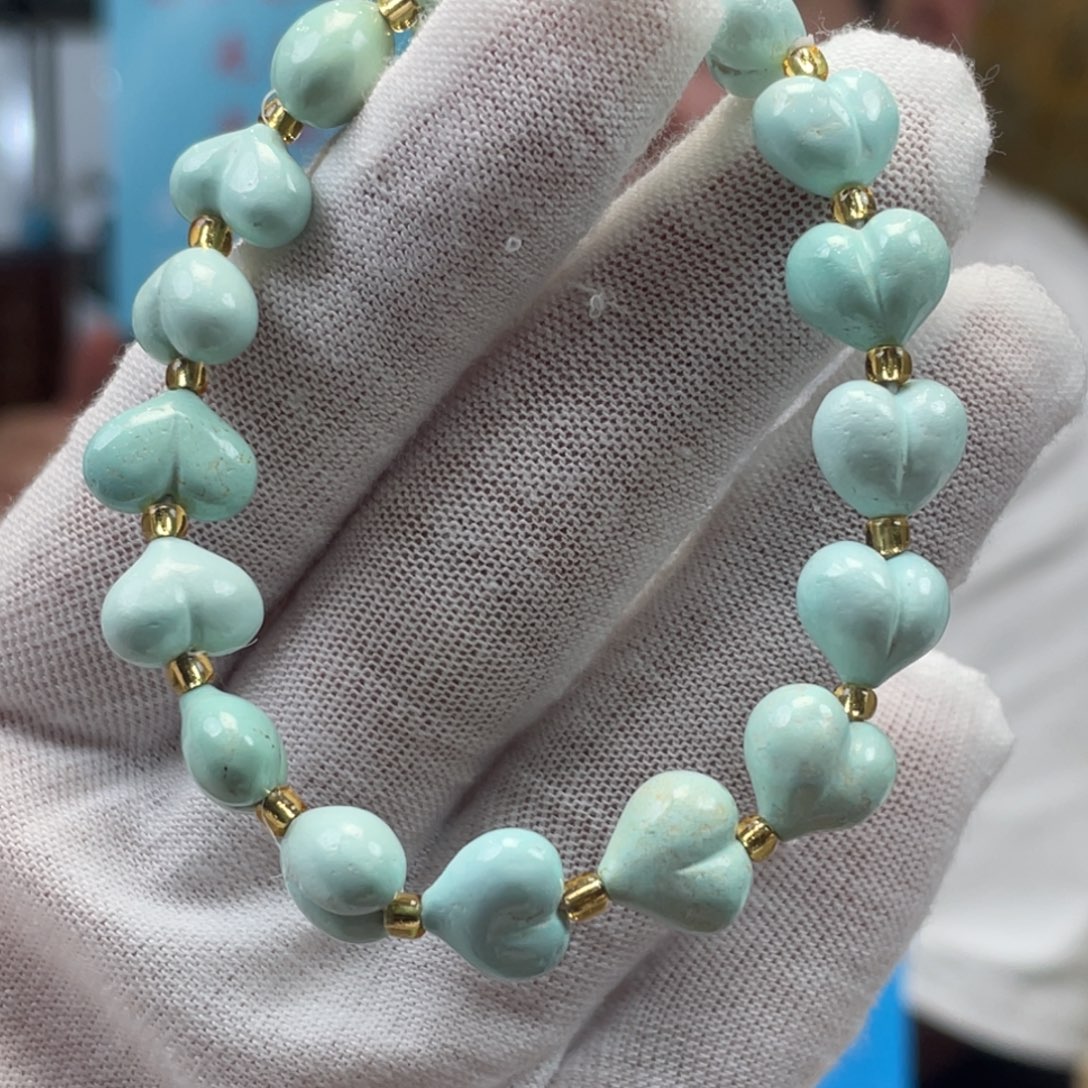 绿松石未镶嵌挂件