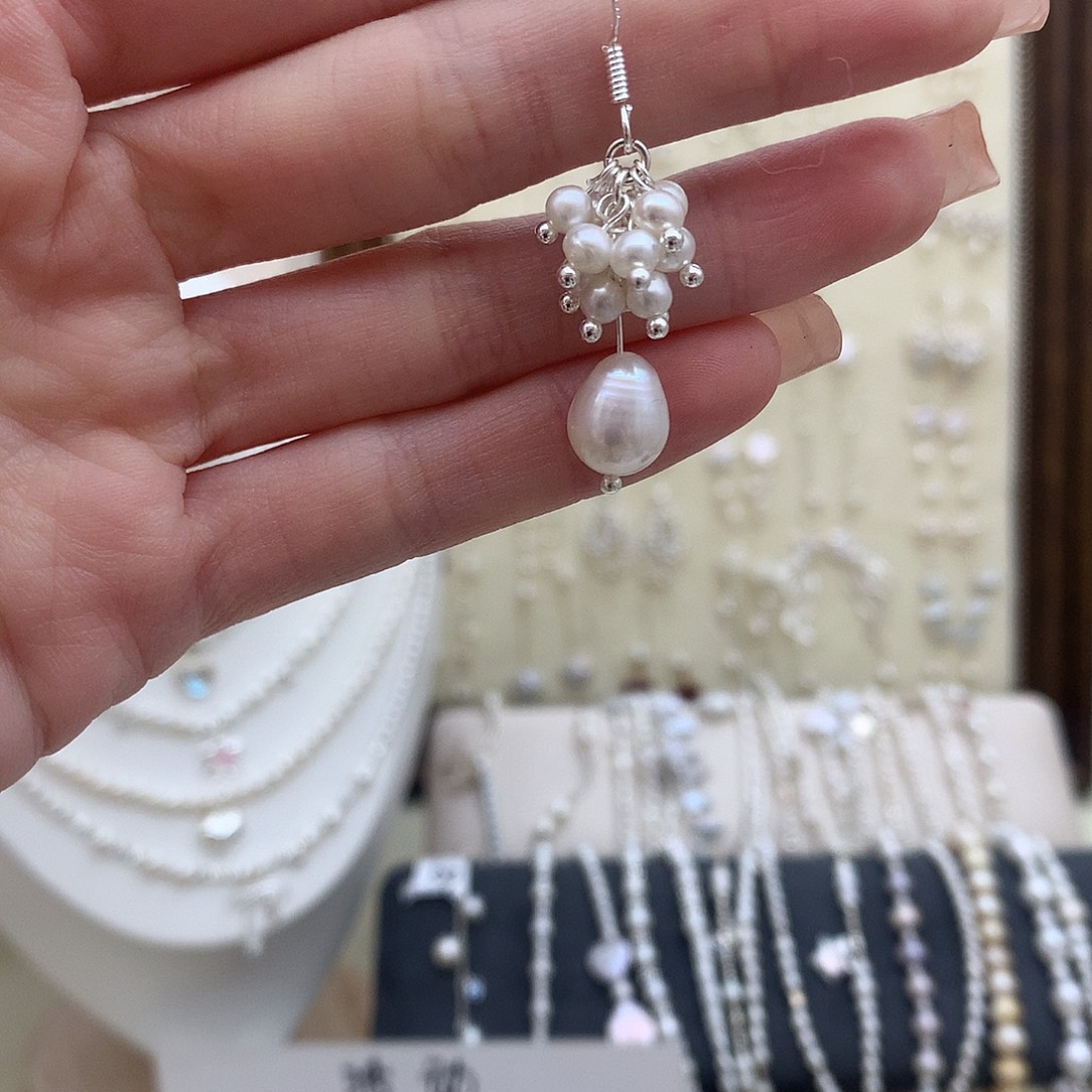 淡水珍珠耳饰未镶嵌