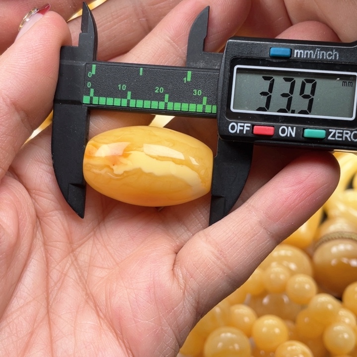 蜜蜡裸石未镶嵌蜜蜡珠
