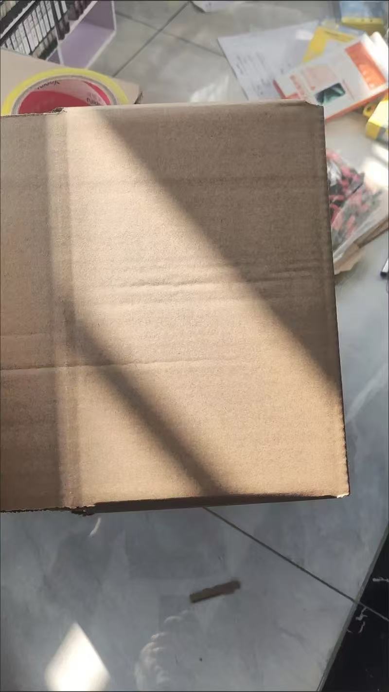 快递纸箱子直播链接日用白色简约精致百货箱子盒子收纳箱批发方形