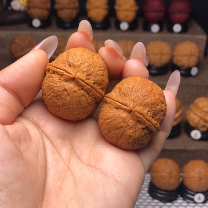 橄榄核吊坠5铁绣球