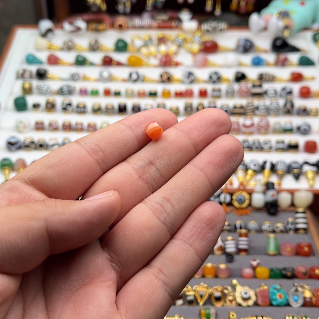 故***人玛瑙/玉髓未镶嵌单珠