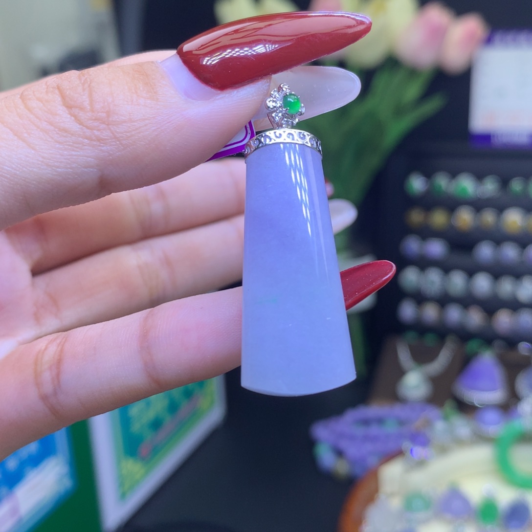 翡翠颈饰18K金镶嵌天然