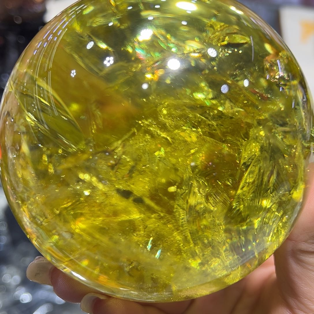 水晶水晶球摆件未镶嵌