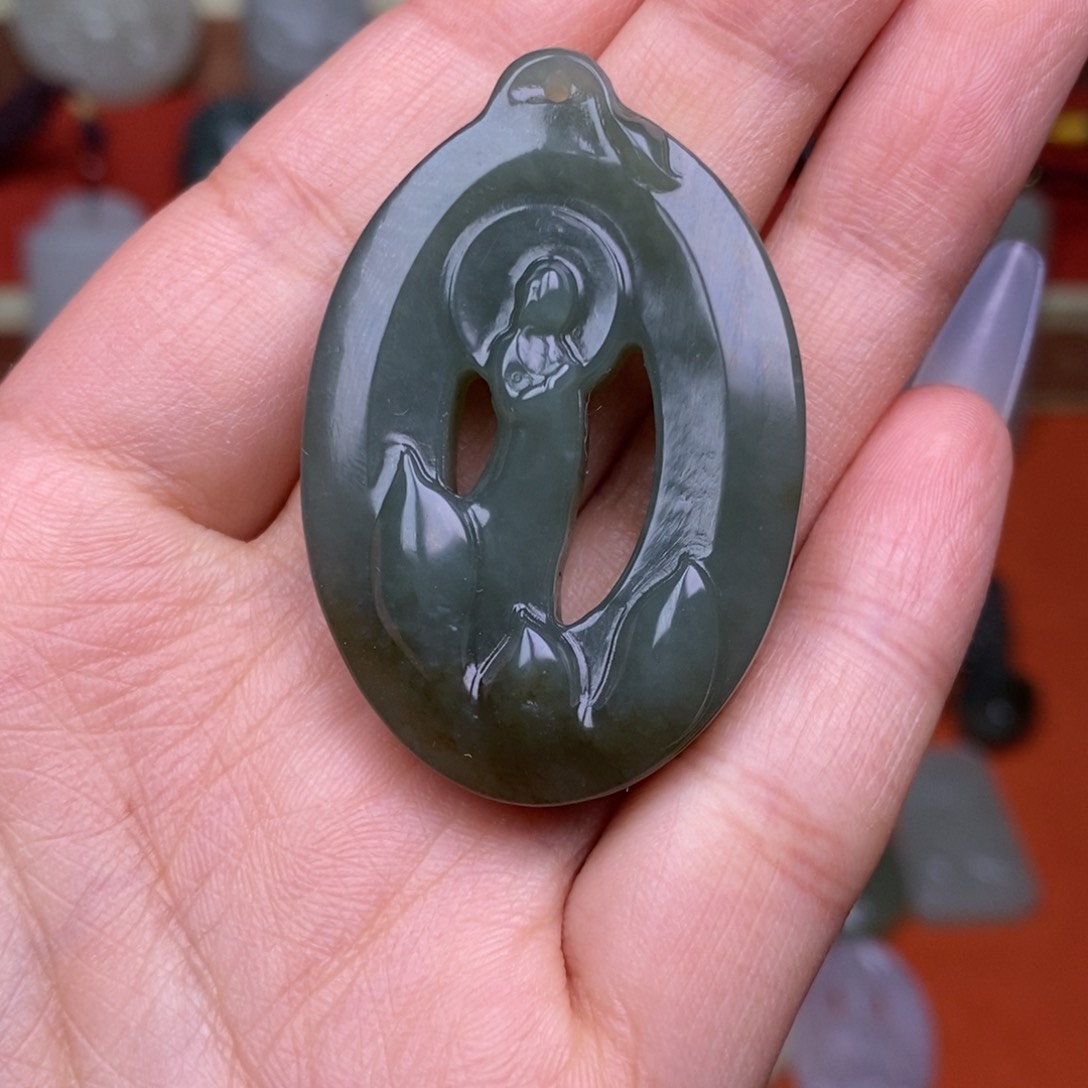 和田玉颈饰未镶嵌穿绳需备注