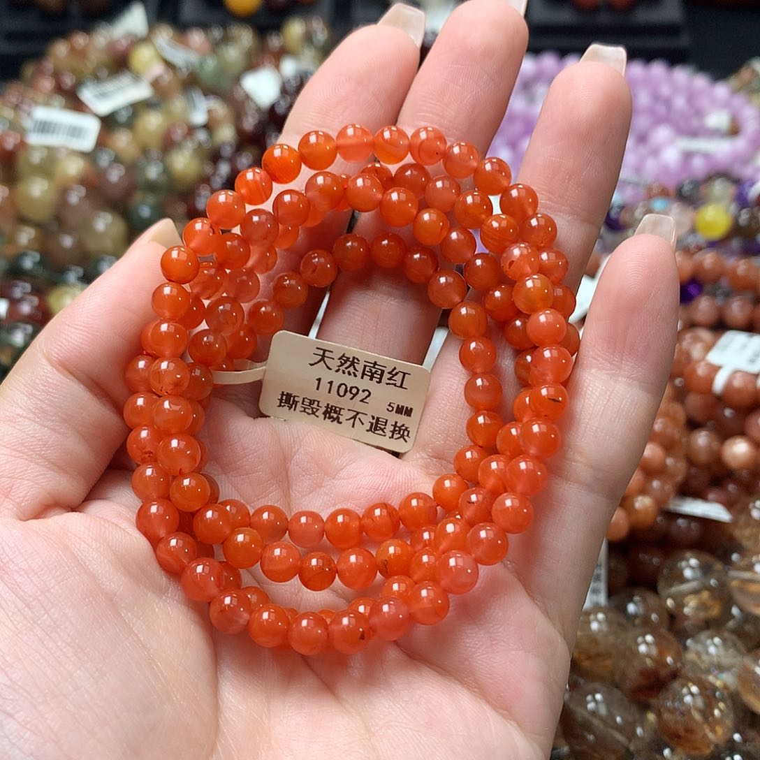 手链未镶嵌南红玛瑙，