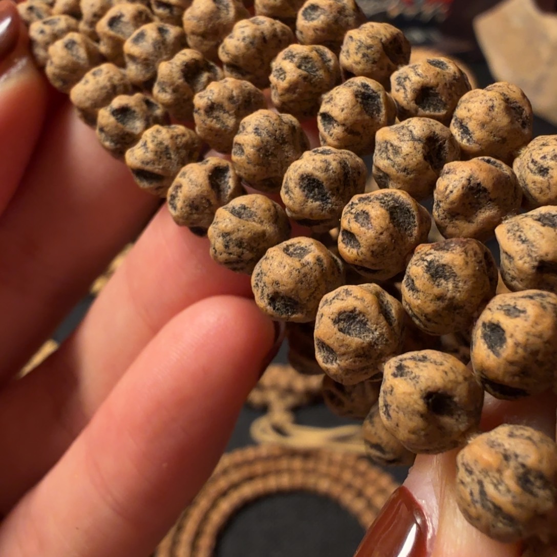 P***格柏香籽/百香籽吊坠