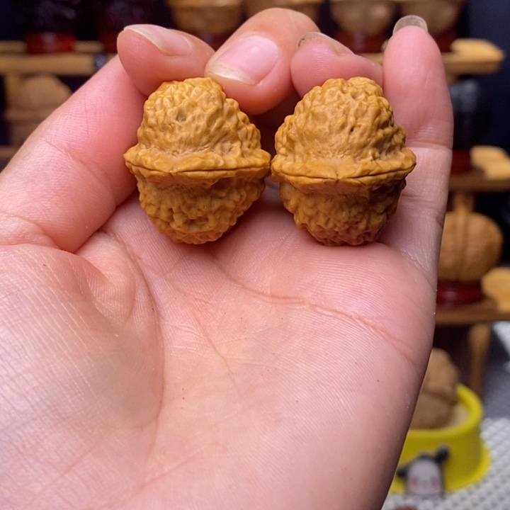 文玩核桃把件羊头舍利7