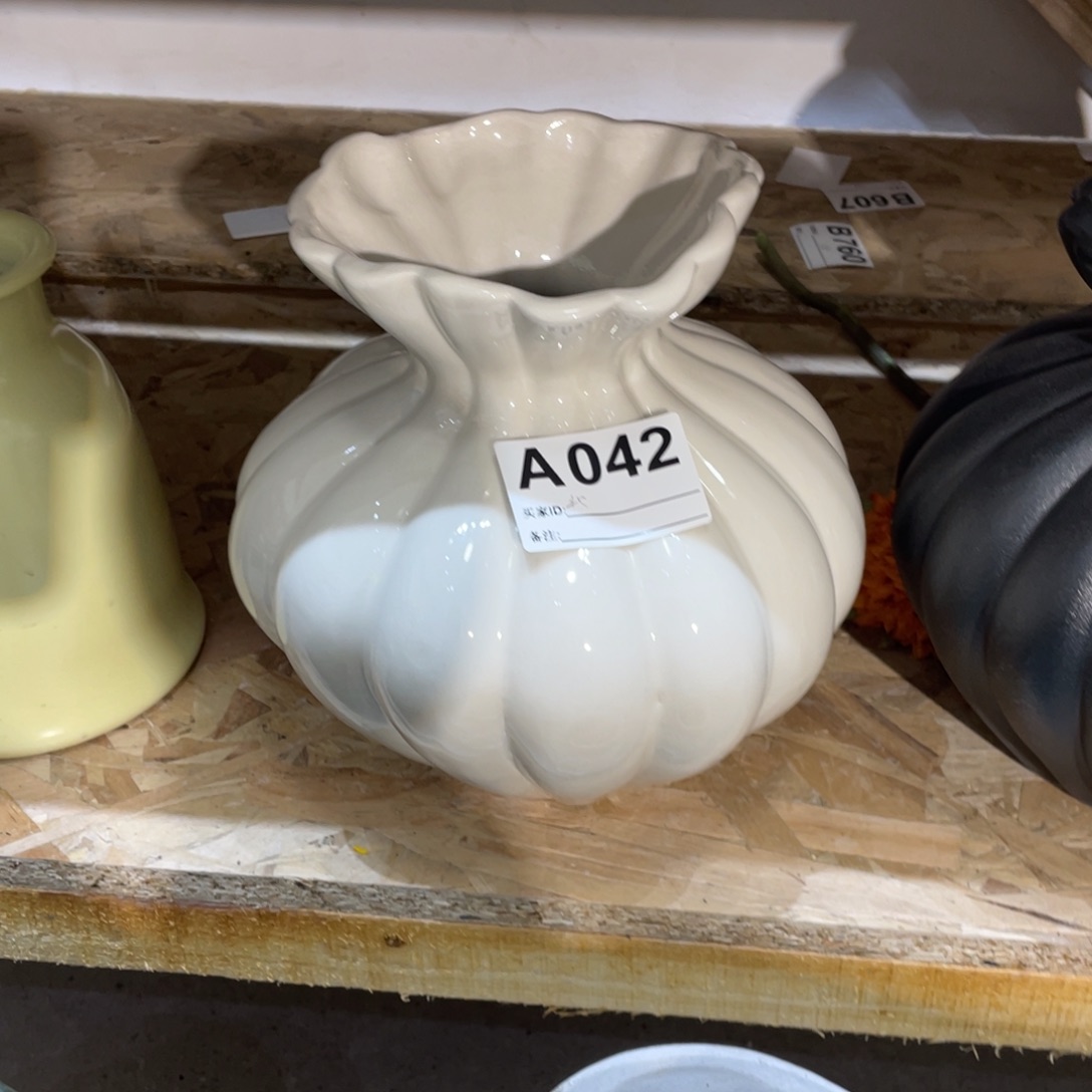 瓶景德镇陶瓷高度23-7微瑕