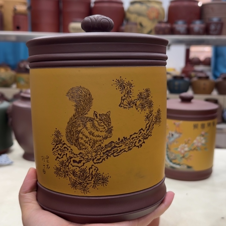 心***水紫砂茶叶罐松鼠罐