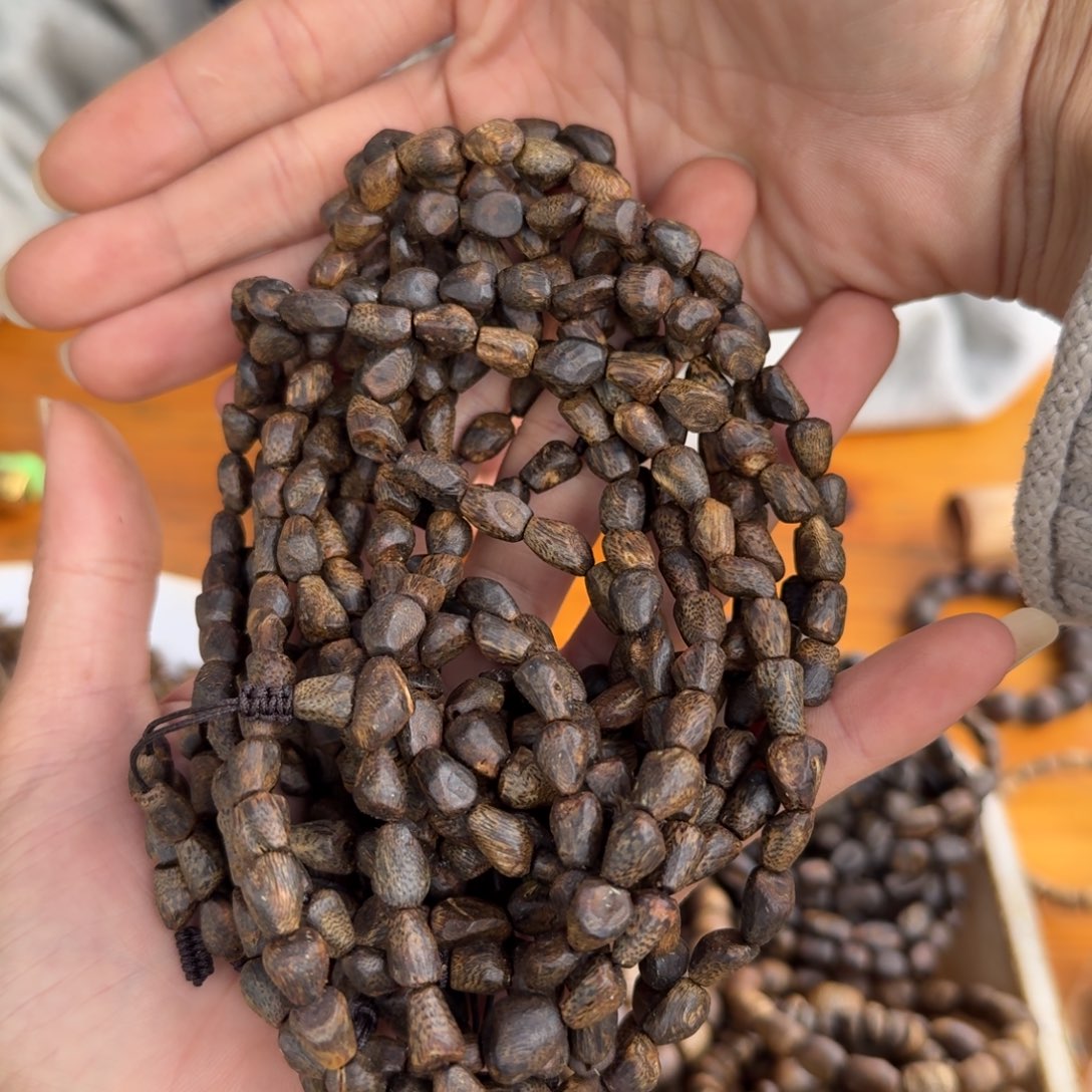 沉香沉香碎屑三圈沉水包壳15克多样性发一