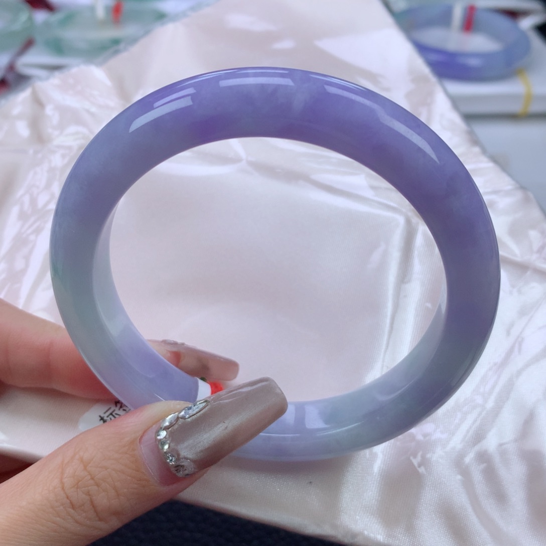 翡翠手镯未镶嵌61正圈