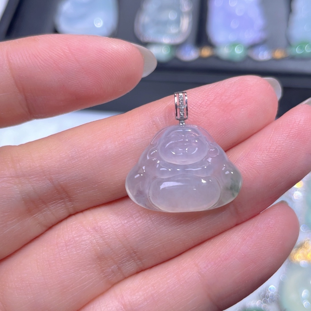 颈饰18K金镶嵌翡翠翡翠
