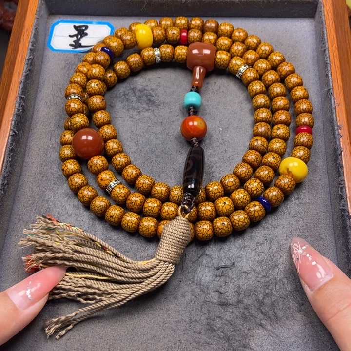 星月菩提吊坠菩提