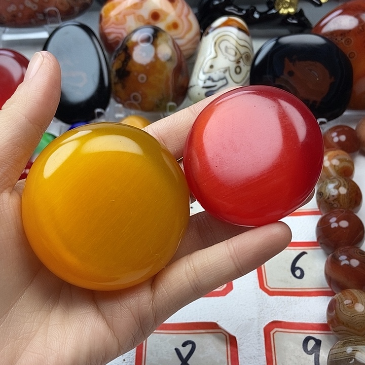 无***者玛瑙/玉髓未镶嵌珠宝奇石