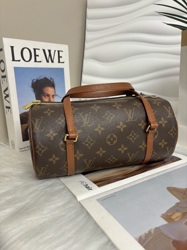 95新 LouisVuitton/路易威登 巴比龙26红皮十字纹手提包