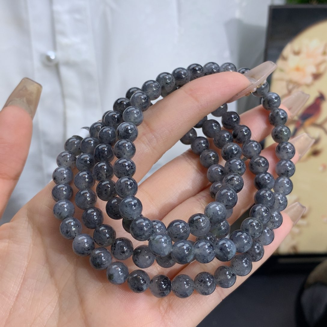 翡翠手链未镶嵌卡6.6冰胶乌鸡