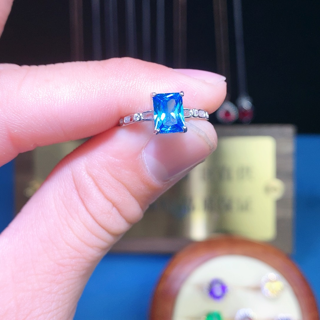 蓝宝石戒指银S925镶嵌