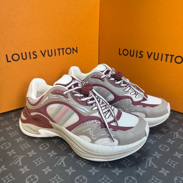 未使用 GUCCI/古驰 39.5码/ 25款run2.0休闲鞋 偏小公价9900