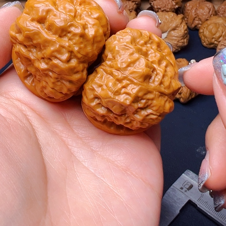 文玩核桃吊坠蛤蟆41.5