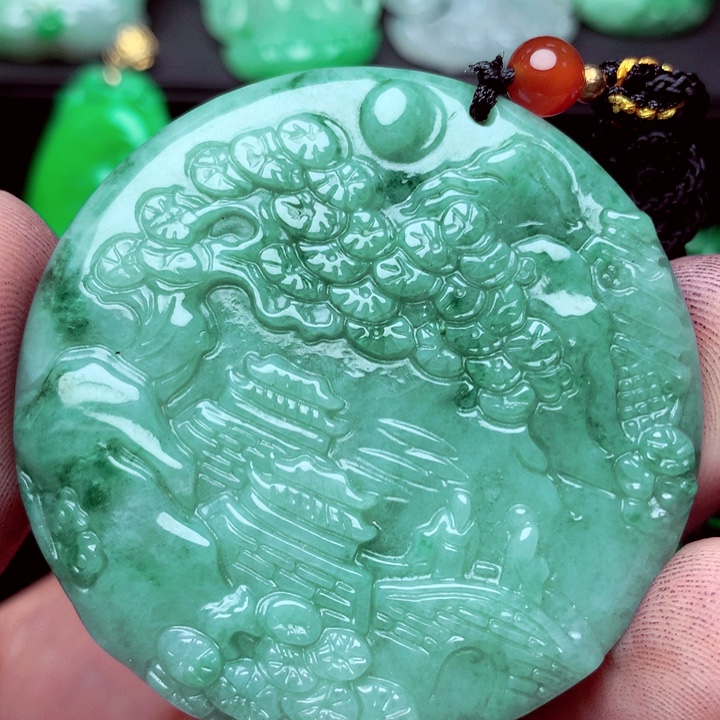 翡翠未镶嵌吊坠(不含链)