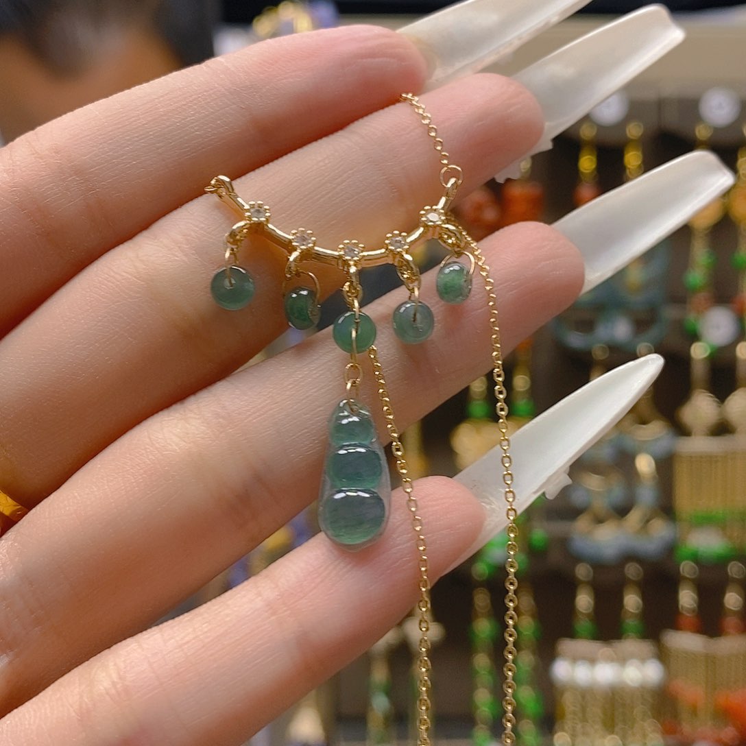 翡翠合金耳饰翡翠