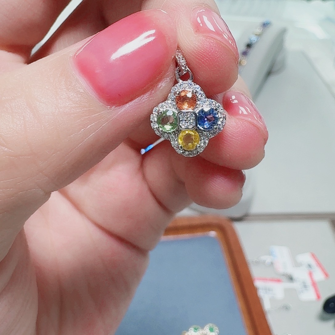 蓝宝石吊坠(不含链)银S925镶嵌