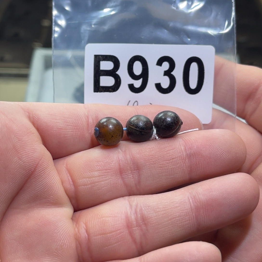 用***3和田玉未镶嵌颈饰