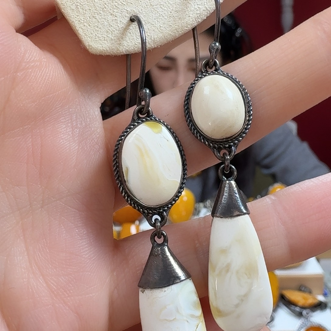 蜜蜡未镶嵌耳饰耳坠