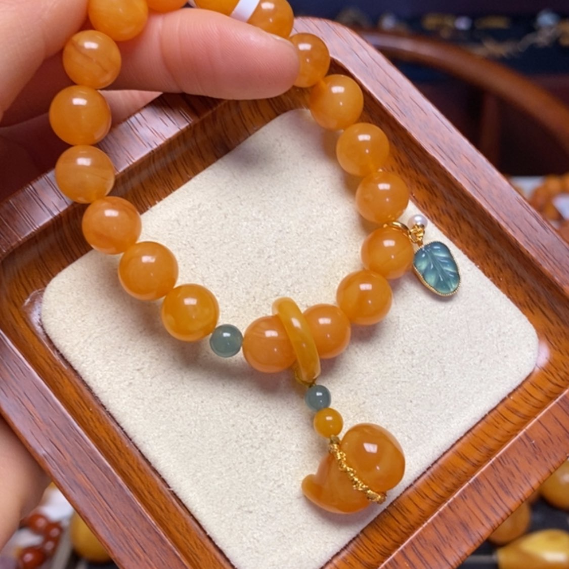 【闪购商品】蜜蜡手链未镶嵌手串