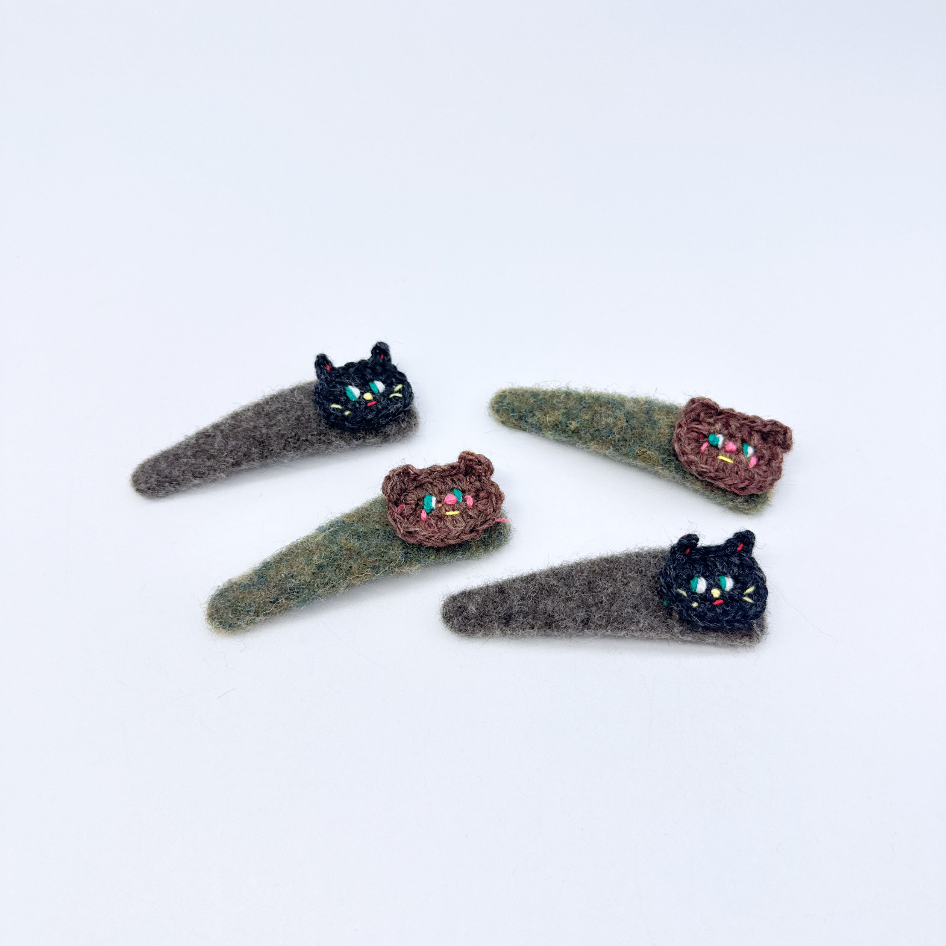 Mi33 三角毛呢针织小猫小熊BB夹 Y40063R2-4