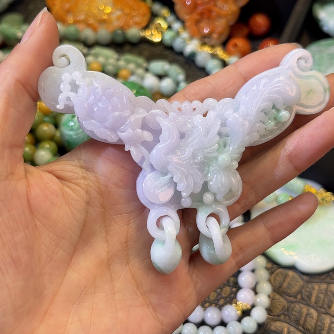 翡翠颈饰未镶嵌待编款