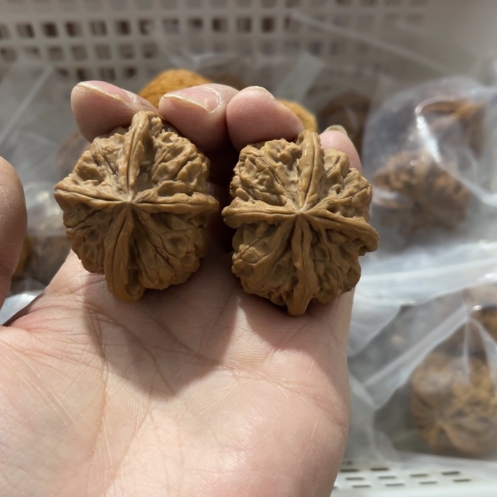 文玩核桃把件哈哈哈